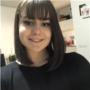 Étudiante passionnée de sciences en tout genre.
J’aime monter que les mathématiques sont accessibles à tous grâce à des explications simples qui donnent envie d’aller plus loin dans la découverte de ce monde merveilleux